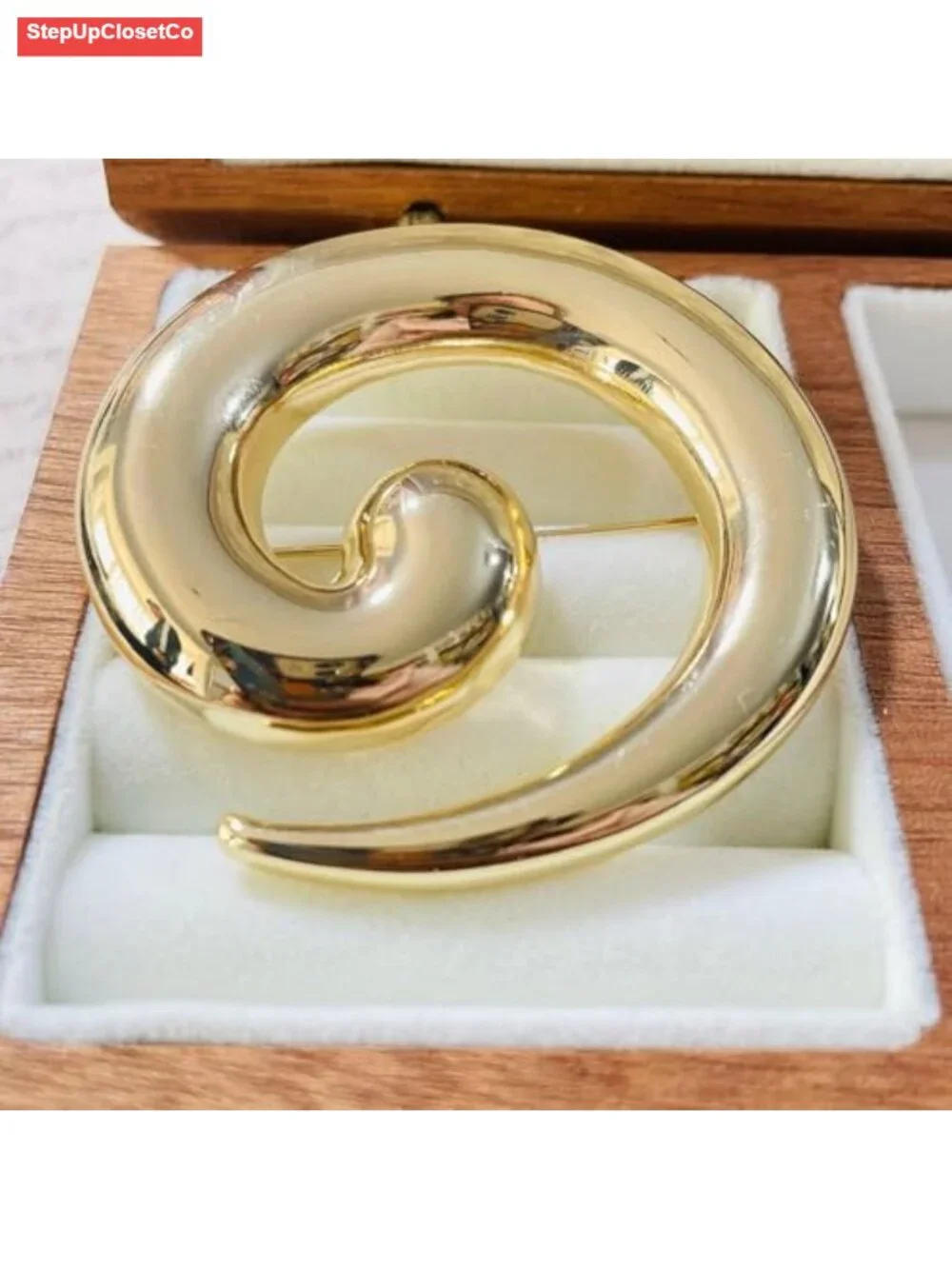 Chunky Spiral Brooch Pin for Women - Gold Silver Statement Jewelry
